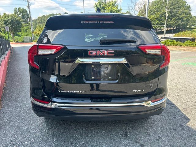 Used 2023 GMC Terrain Denali w/ Black Diamond Edition AWD/4WD image 4