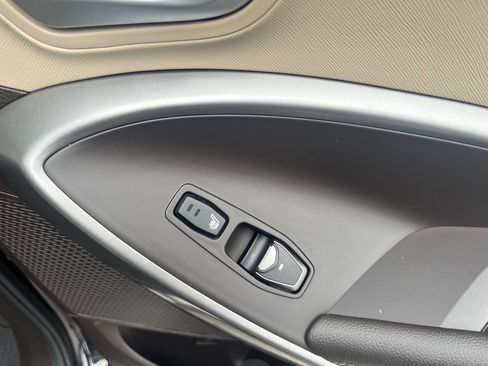 Used 2019 Hyundai Santa Fe XL image 29