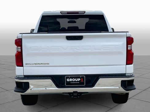 Used 2023 Chevrolet Silverado 1500 W/T w/ Trailering Package image 5