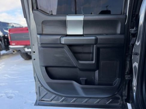 Used 2016 Ford F150 XLT w/ Equipment Group 302A Luxury image 15