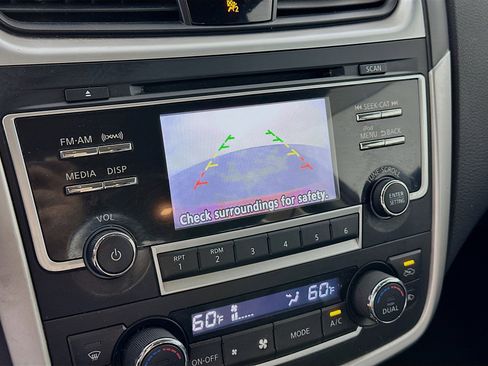 Used 2017 Nissan Altima 2.5 SL image 21