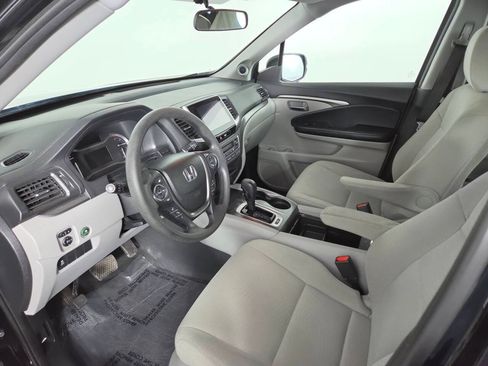 Used 2017 Honda Pilot EX image 15