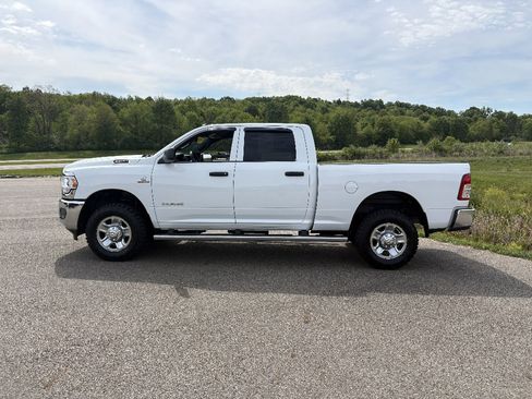 Used 2022 RAM 2500 Tradesman AWD/4WD image 2