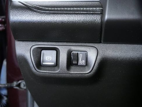 Used 2017 GMC Acadia SLE w/ Driver Alert Package I AWD/4WD image 27