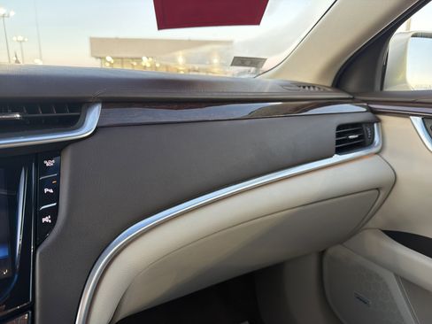 Used 2016 Cadillac XTS Luxury w/ Driver Awareness Package image 20