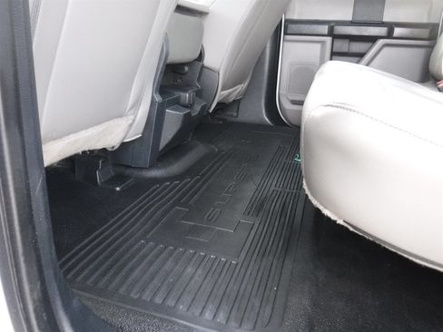 Used 2022 Ford F350 XL w/ Power Equipment Group AWD/4WD image 14