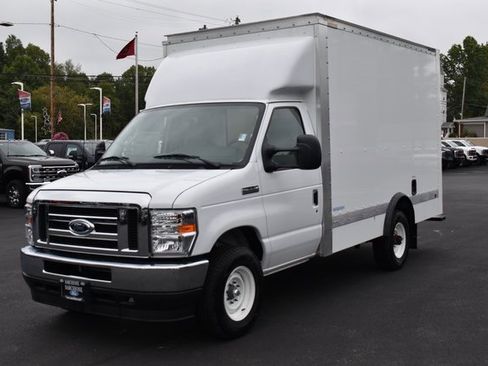 New 2025 Ford E-350 and Econoline 350 Super Duty w/ Power Equipment Group image 13