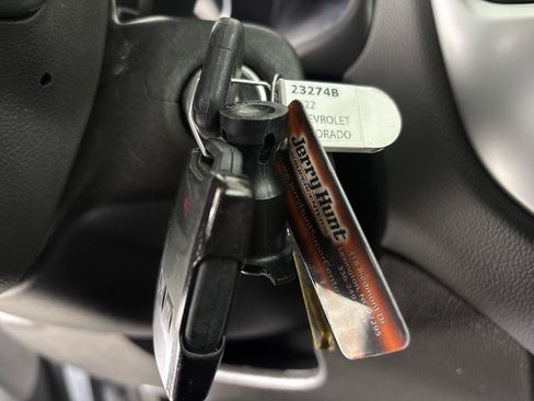 Used 2022 Chevrolet Colorado LT image 13