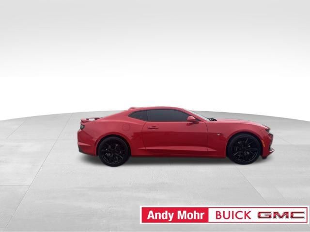 Used 2019 Chevrolet Camaro SS RWD image 18