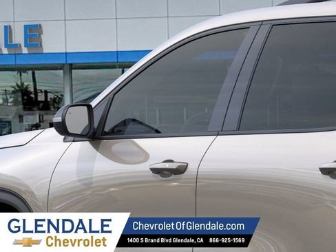 New 2026 Chevrolet Traverse Z71 AWD/4WD image 12