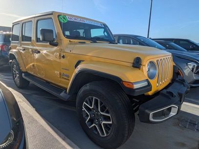 Used 2019 Jeep Wrangler Unlimited Sahara w/ Uconnect 4C Nav & Sound Group