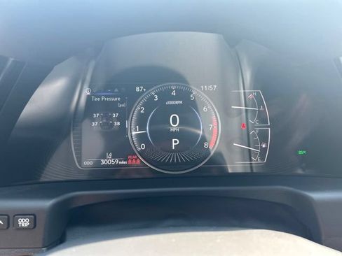 Certified 2023 Lexus ES 250 w/ Premium Package AWD/4WD image 19