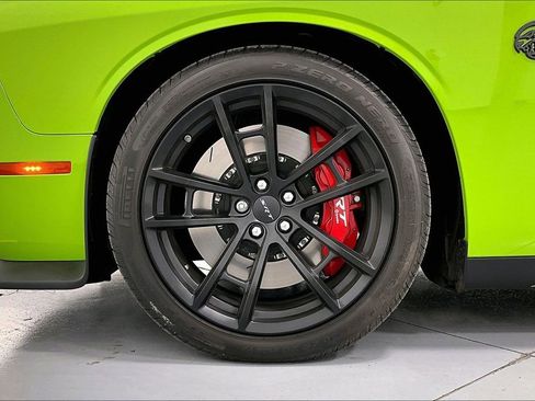 Used 2023 Dodge Challenger SRT Hellcat w/ Driver Convenience Group image 11