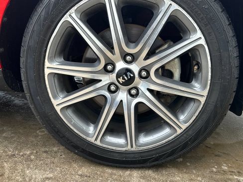 Used 2017 Kia Soul ! w/ Tech Package FWD image 27