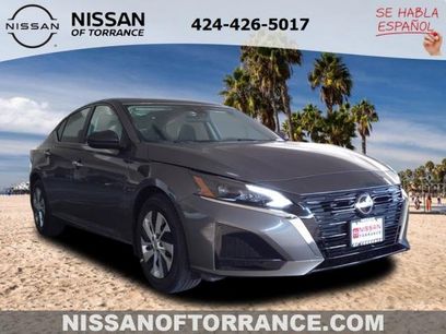 New 2025 Nissan Altima 2.5 S