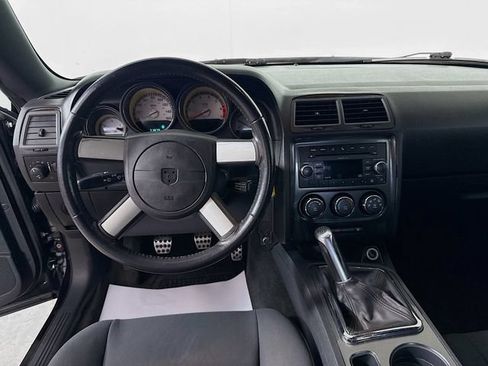 Used 2010 Dodge Challenger R/T RWD image 24