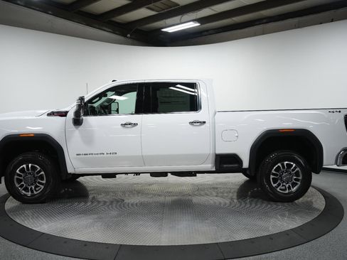New 2026 GMC Sierra 2500 SLT w/ SLT Convenience Package AWD/4WD image 4