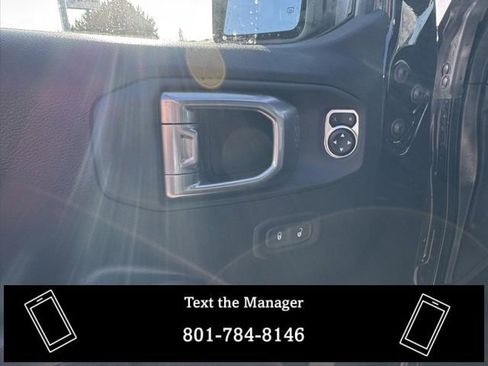 Used 2024 Jeep Wrangler Sport S image 13