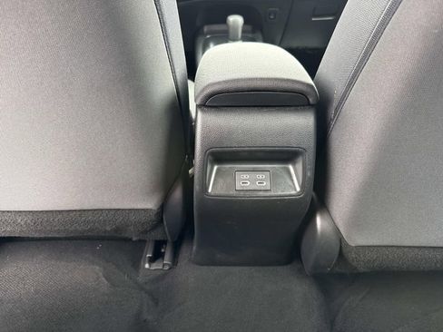 Used 2024 Toyota Corolla LE image 18