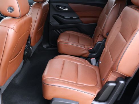 Used 2018 Chevrolet Traverse High Country image 22
