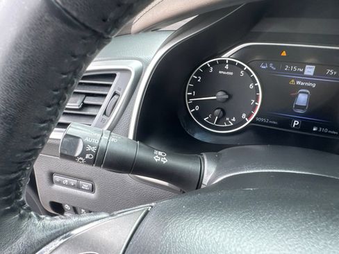 Used 2020 Nissan Murano Platinum w/ Cargo Package AWD/4WD image 19