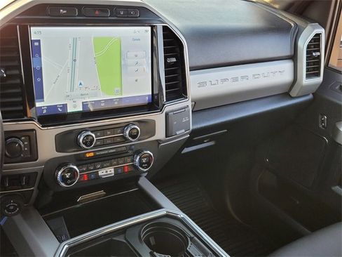 Used 2022 Ford F250 Lariat w/ Lariat Value Package image 28