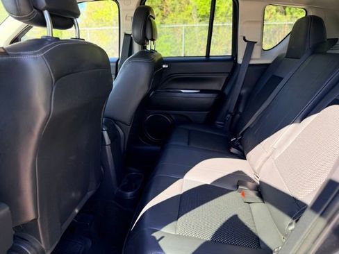 Used 2014 Jeep Compass 4WD image 18