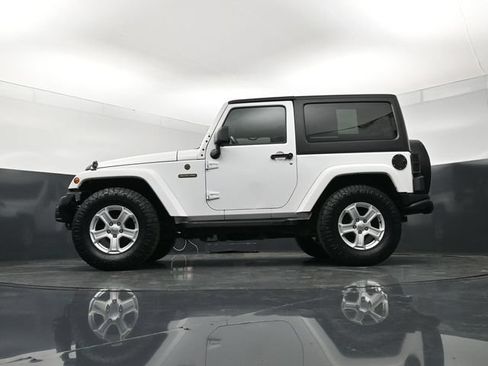 Used 2018 Jeep Wrangler Sport AWD/4WD image 21