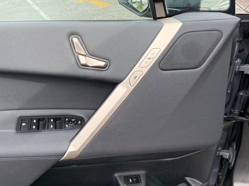 Certified 2024 BMW iX xDrive50 w/ Radiant Heating Package image 21