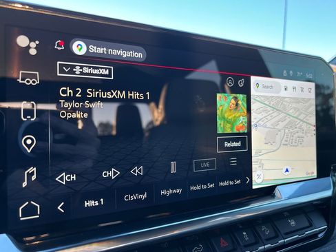 New 2026 GMC Sierra 1500 SLT w/ SLT Premium Plus Package image 9