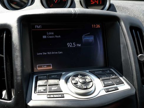 Used 2015 Nissan 370Z Touring RWD image 27