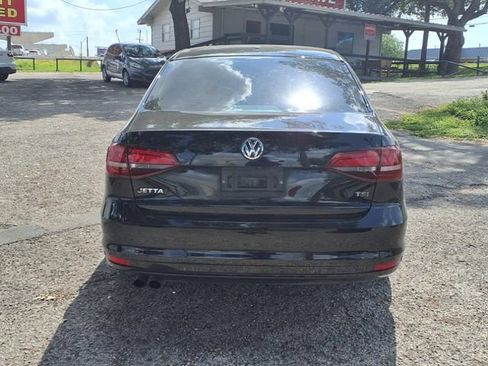 Used 2017 Volkswagen Jetta S FWD image 6