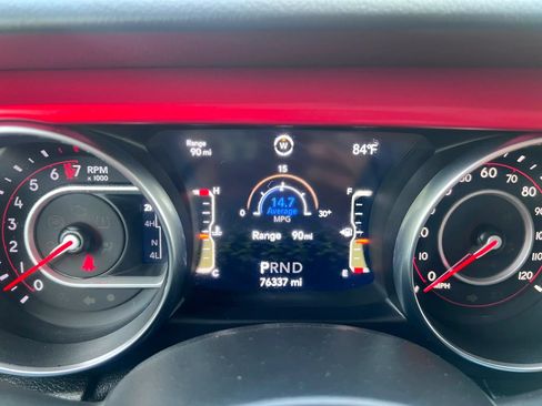 Used 2020 Jeep Gladiator Rubicon AWD/4WD image 22