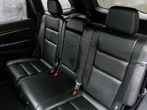 Used 2022 Jeep Grand Cherokee Limited image 23