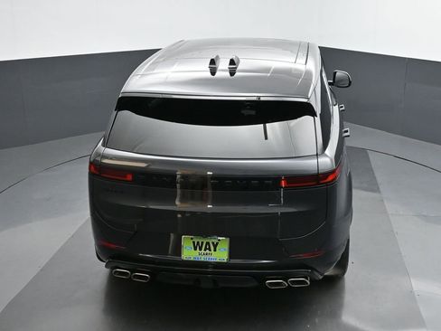 Used 2025 Land Rover Range Rover Sport Autobiography image 43
