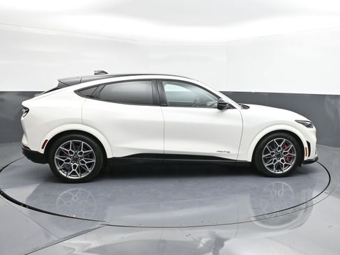 Used 2025 Ford Mustang Mach-E GT image 9