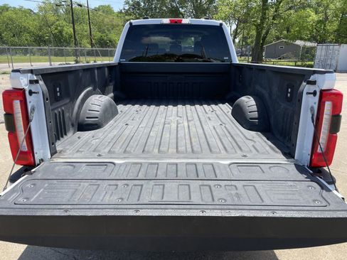 Used 2025 Ford F250 XLT w/ Black Appearance Package AWD/4WD image 44