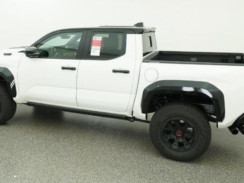 New 2026 Toyota Tacoma TRD Pro AWD/4WD image 4