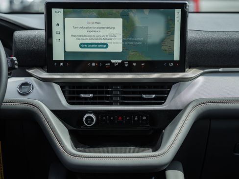 New 2026 Ford Explorer Active image 21