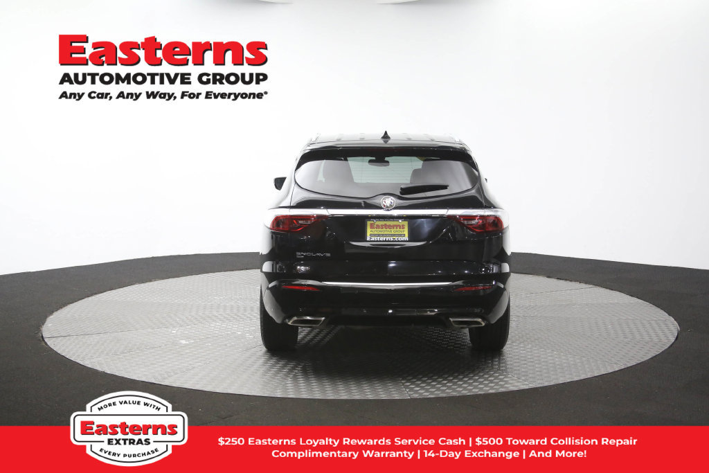 Used 2023 Buick Enclave Essence AWD/4WD image 39