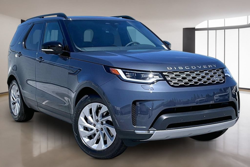 New 2026 Land Rover Discovery S AWD/4WD image 2