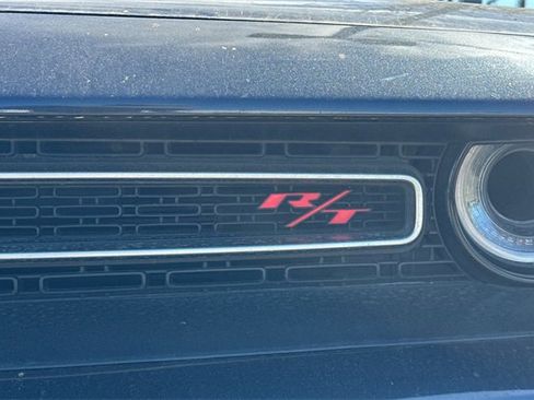 Used 2019 Dodge Challenger R/T w/ Driver Convenience Group image 6