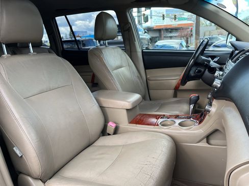 Used 2008 Toyota Highlander Limited image 18