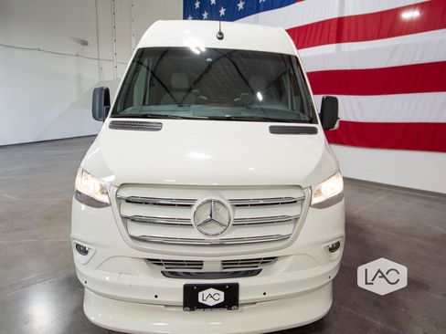 Used 2022 Mercedes-Benz Sprinter 3500 image 20