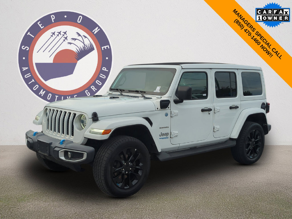 Used 2022 Jeep Wrangler Unlimited Sahara AWD/4WD image 1