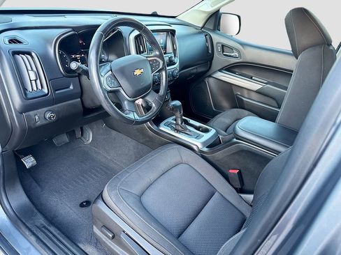 Used 2021 Chevrolet Colorado LT w/ LT Convenience Package image 11