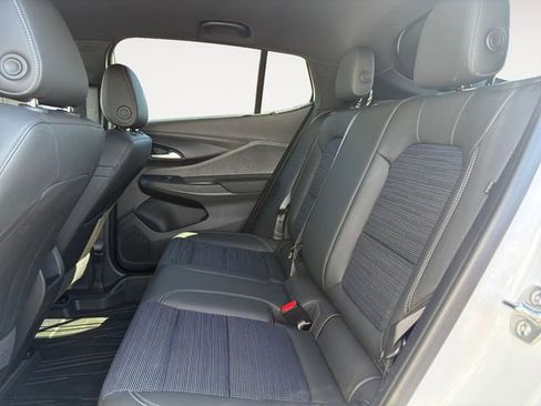 Used 2025 Buick Envista Preferred w/ Convenience I Package FWD image 13