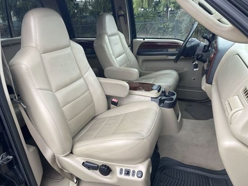 Used 2007 Ford F350 Lariat image 24