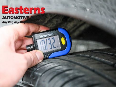 Used 2024 Chevrolet Malibu LT image 43