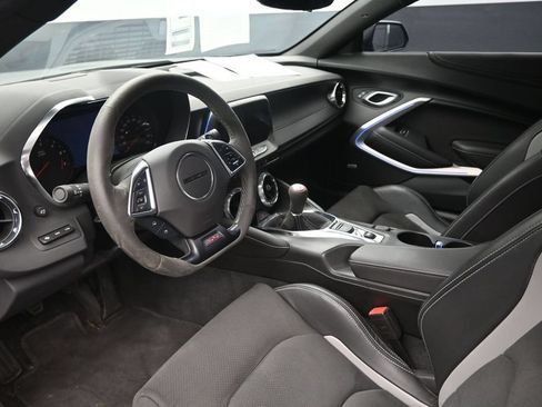 Used 2022 Chevrolet Camaro SS RWD image 23